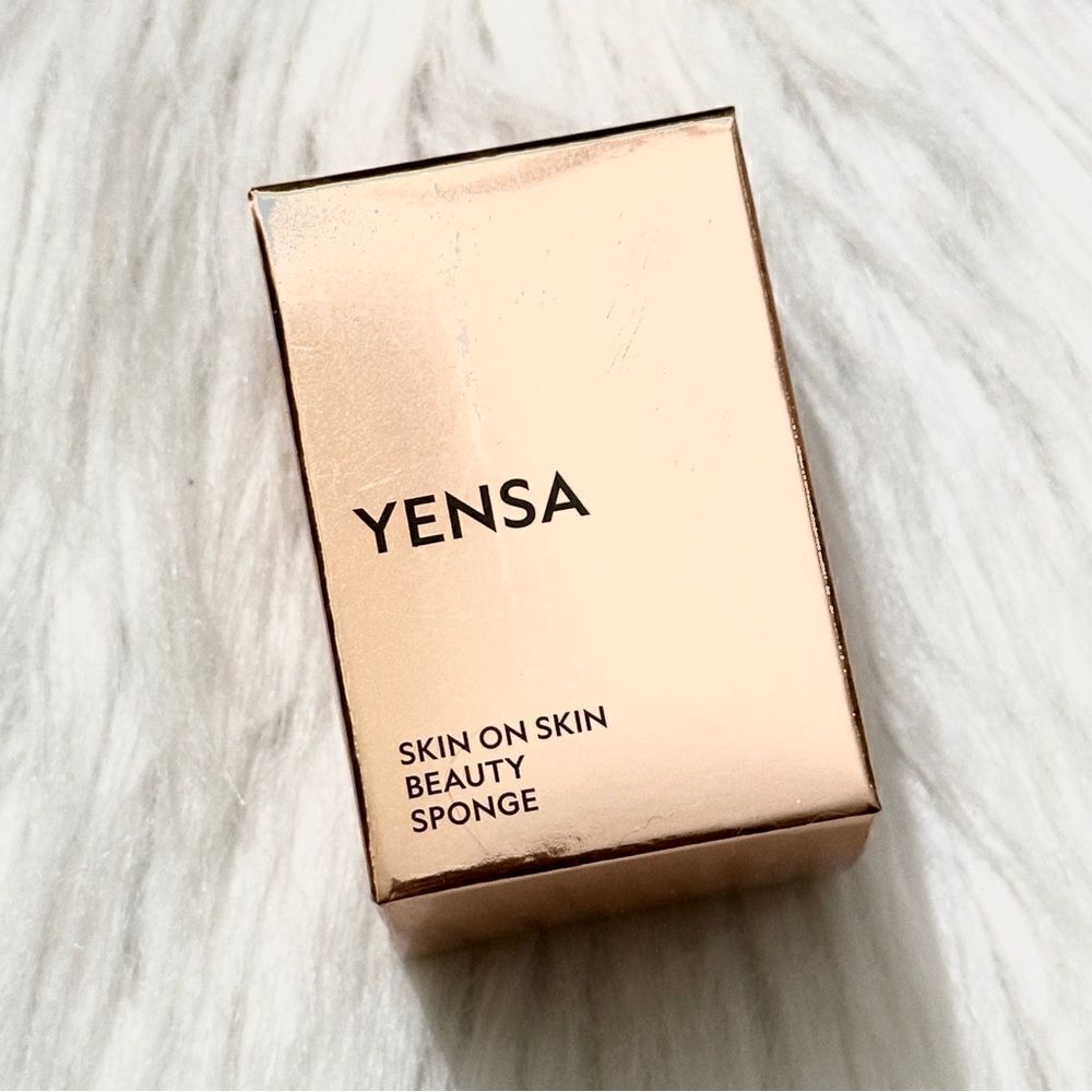 Yensa Skin on Skin Beauty Sponge, New in Box, Makeup Blender Sponge, Makeup Tool